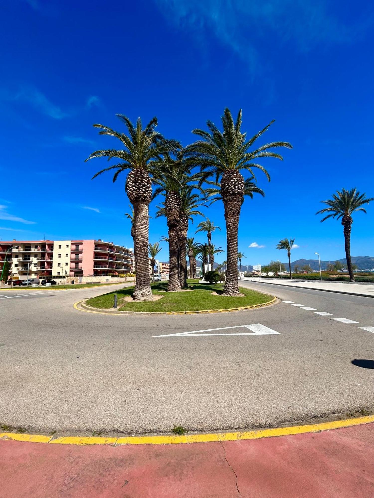 Pieds Dans L Eau Linges De Maison Inclus Empuriabrava Εξωτερικό φωτογραφία